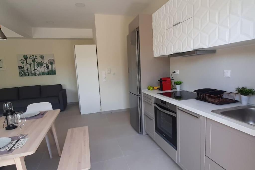 King Agis 2 Appartement Sparta Buitenkant foto